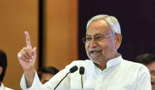 बिहार के मुख्यमंत्री नीतीश कुमार का ऐलान, कहा- 'अगले 5 साल में 1 करोड़ युवाओं को रोजगार देंगे'