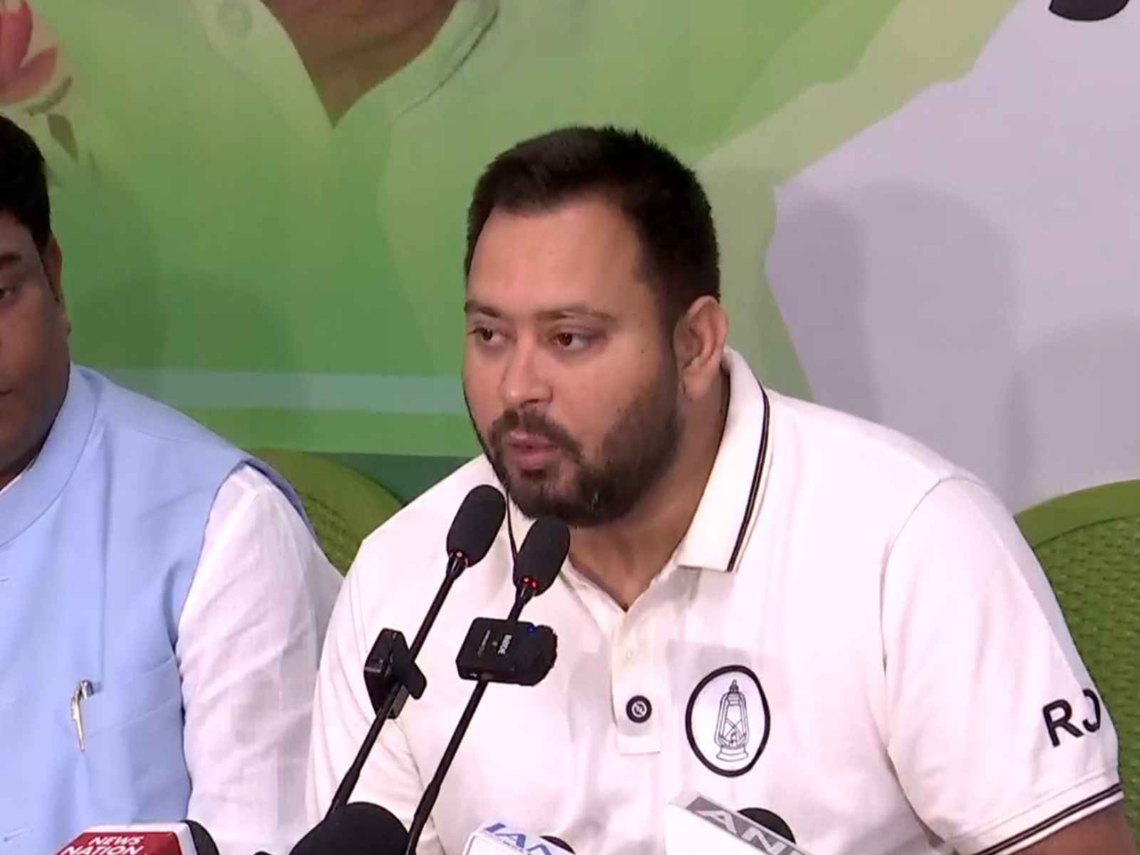 भाजपा ने बिहार को ठेंगा और अंगूठा दिखाया, अब लोग बदलाव के लिए बेचैन हैं: तेजस्वी यादव