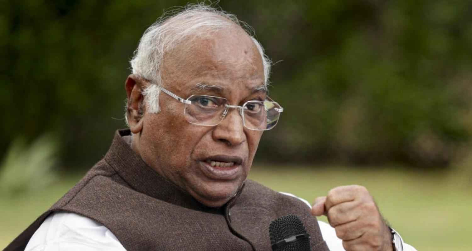 पीएम मोदी नीतीश कुमार को 'अदृश्य' बनाने की कोशिश कर रहे हैं: मल्लिकार्जुन खड़गे