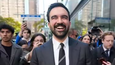 भारतीय मूल के जोहरान ममदानी ने न्यूयॉर्क के मेयर पद का चुनाव जीता, दर्ज की ऐतिहासिक जीत