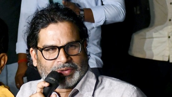 बिहार: मतदान से एक दिन पहले मुंगेर के जन सुराज पार्टी के उम्मीदवार भाजपा में शामिल