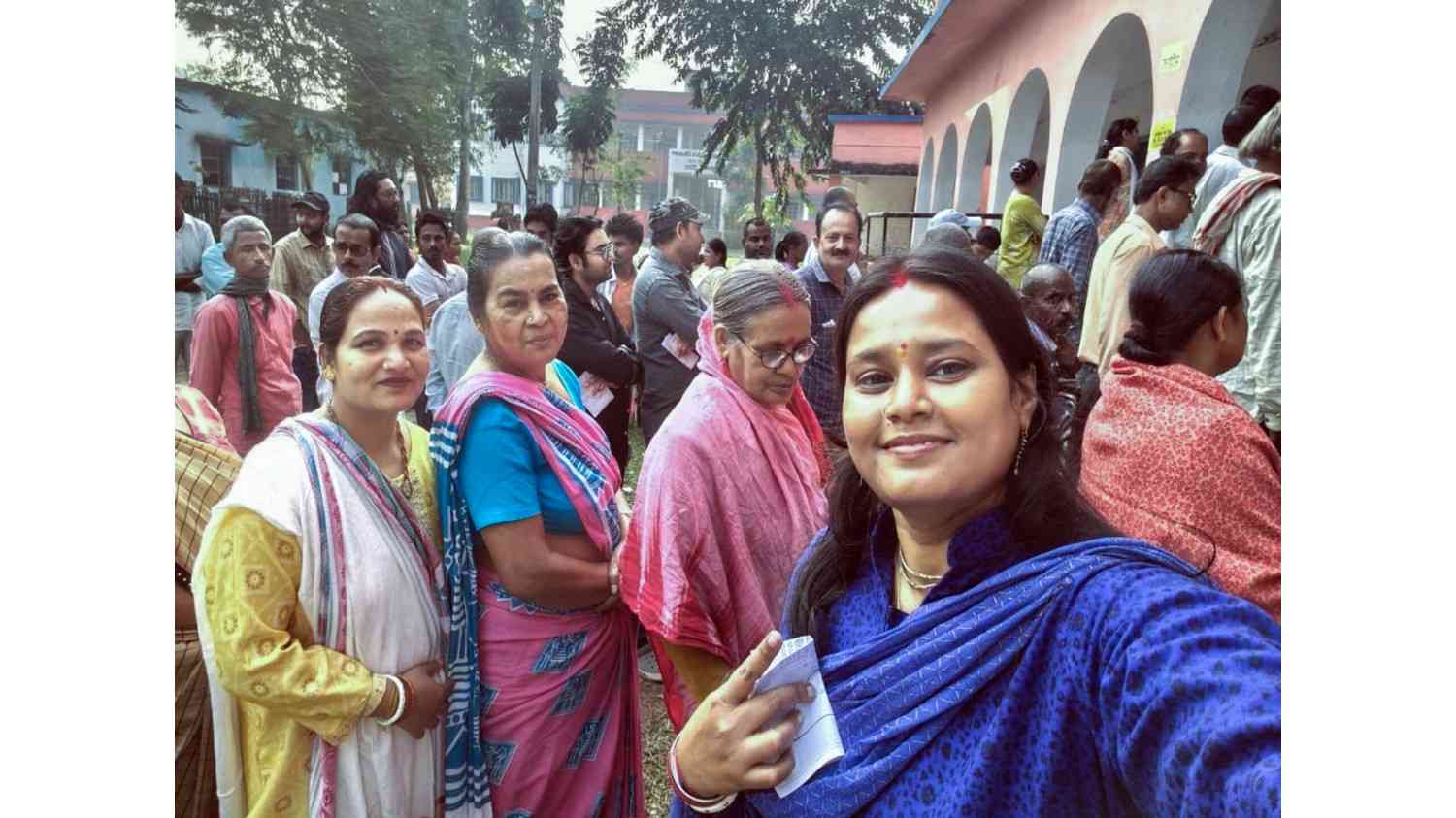 बिहार विधानसभा चुनाव के दूसरे चरण में शाम 5 बजे तक 67.14% मतदान दर्ज किया गया