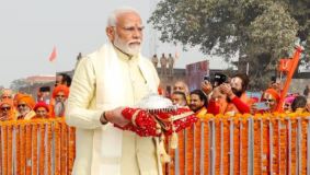 अयोध्या में राम मंदिर पर भगवा झंडा फहराएंगे प्रधानमंत्री मोदी