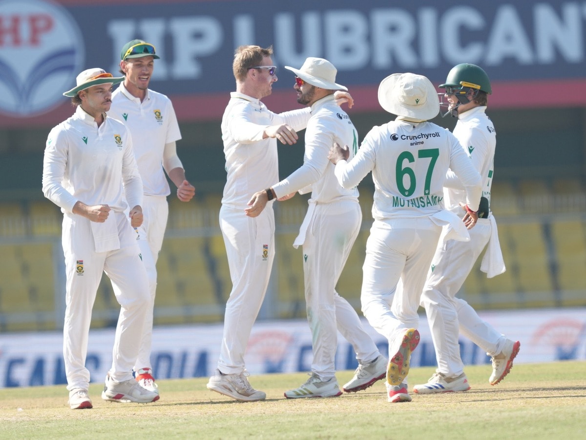 गुवाहाटी टेस्ट: दक्षिण अफ्रीका ने भारत को 408 रनों से हराया, श्रृंखला 2-0 से जीती