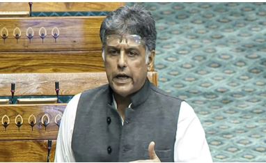 निर्वाचन आयोग के पास एसआईआर कराने का कानूनी आधार नहीं, मतपत्रों से चुनाव हों: मनीष तिवारी