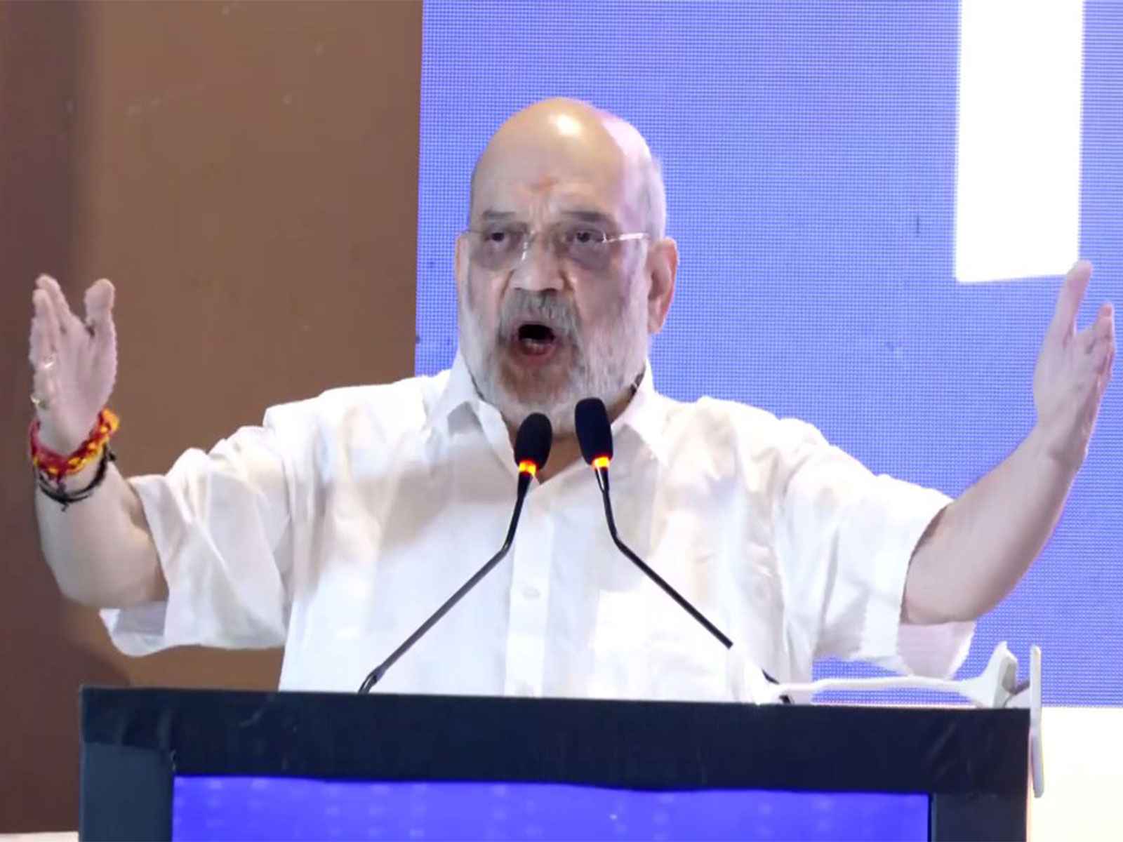 'सबरीमाला का सोना नहीं बचा पाए, हमारी आस्था की रक्षा कैसे करेंगे': अमित शाह ने की निष्पक्ष जांच की मांग