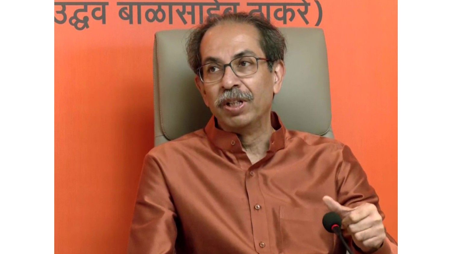 उद्धव ठाकरे ने बीएमसी चुनाव परिणामों को बताया अजीबोगरीब, कहा 