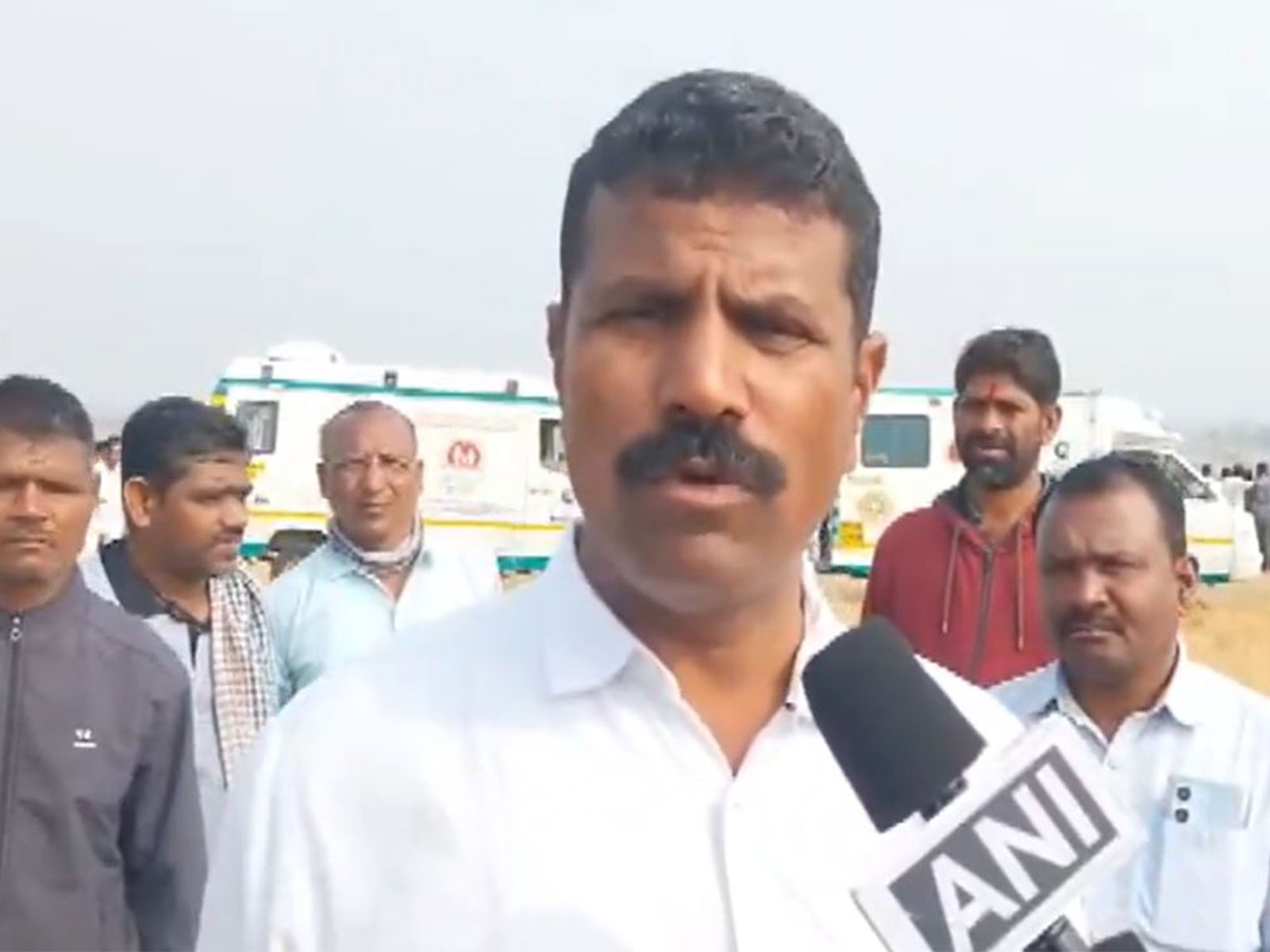 ‘हमने कोशिश की, लेकिन आग बहुत भयानक थी’, बारामती विमान हादसे के चश्मदीद की आंखों देखी