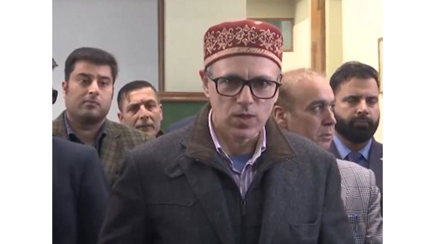 उमर अब्दुल्ला ने जम्मू और कश्मीर को राज्य का दर्जा देने की मांग पर दिया बयान, कहा 