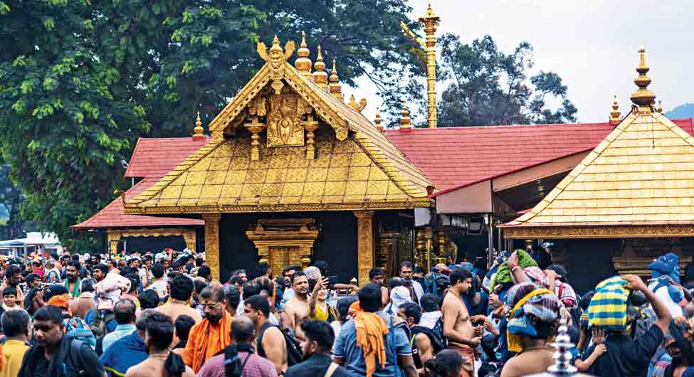 केरल: सबरीमाला का फिर लंबा साया