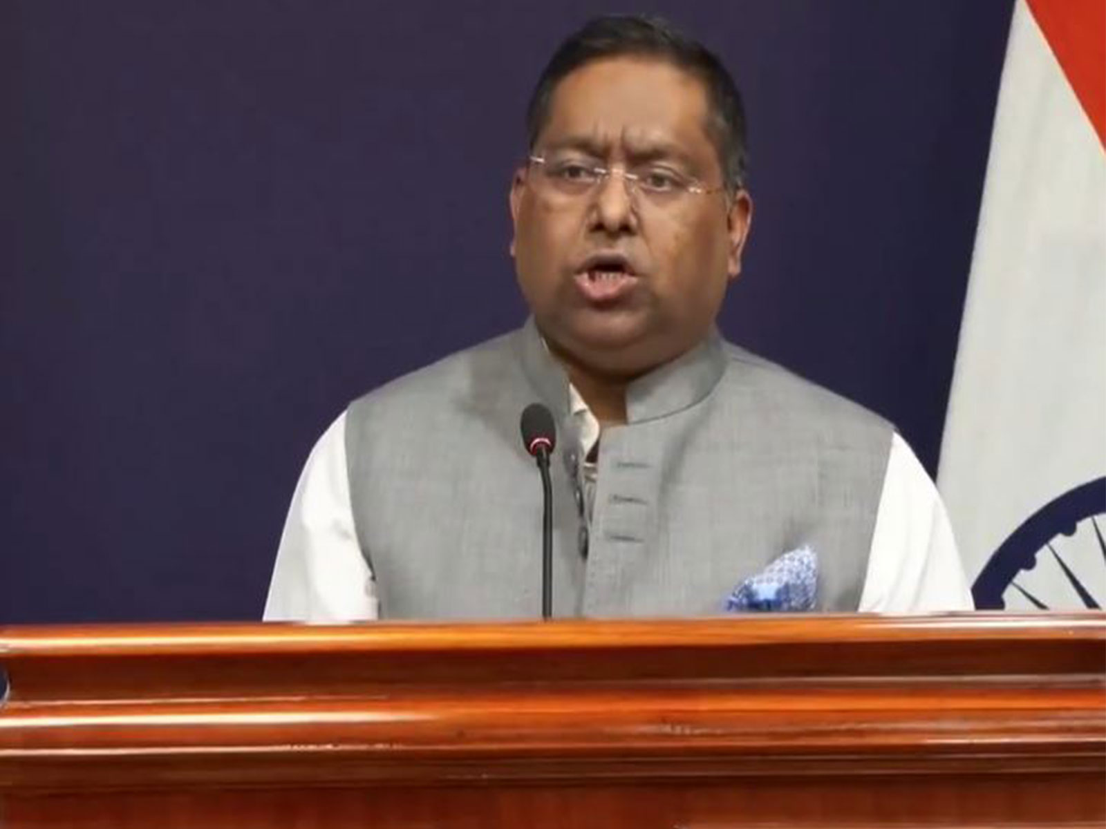 होर्मुज संकट: एस जयशंकर ने ईरानी विदेश मंत्री से की बात, भारतीयों की सुरक्षा पर जोर