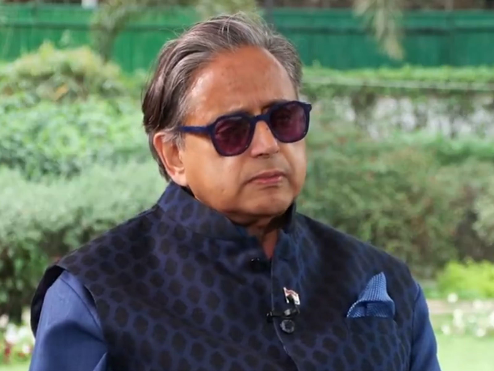 खामेनेई की हत्या पर भारत की चुप्पी को लेकर उठे सवाल, थरूर बोले- 'संवेदना और निंदा में फर्क'