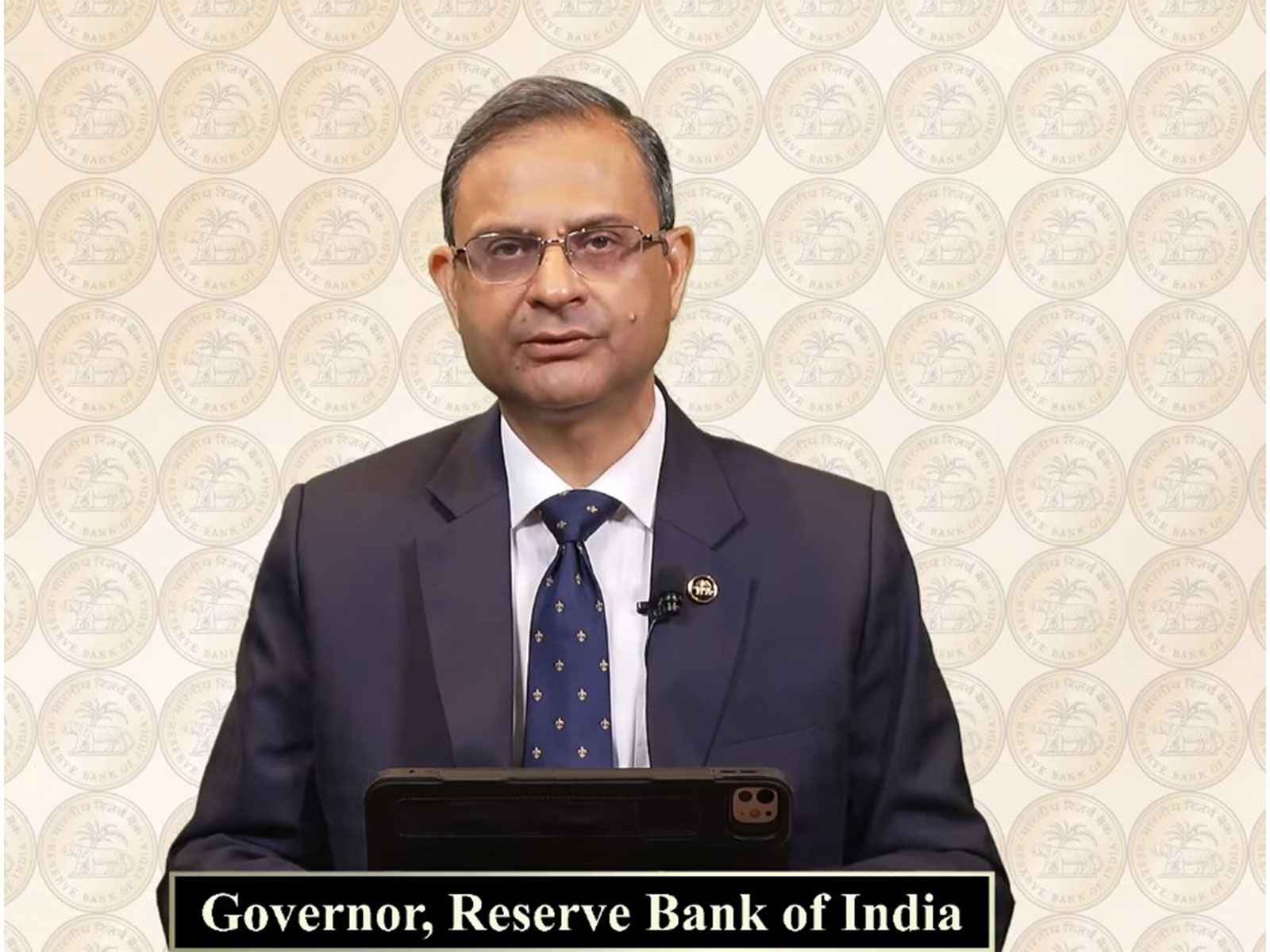 वैश्विक तनाव के दौर में RBI का बड़ा फैसला, रेपो रेट में कोई कटौती नहीं