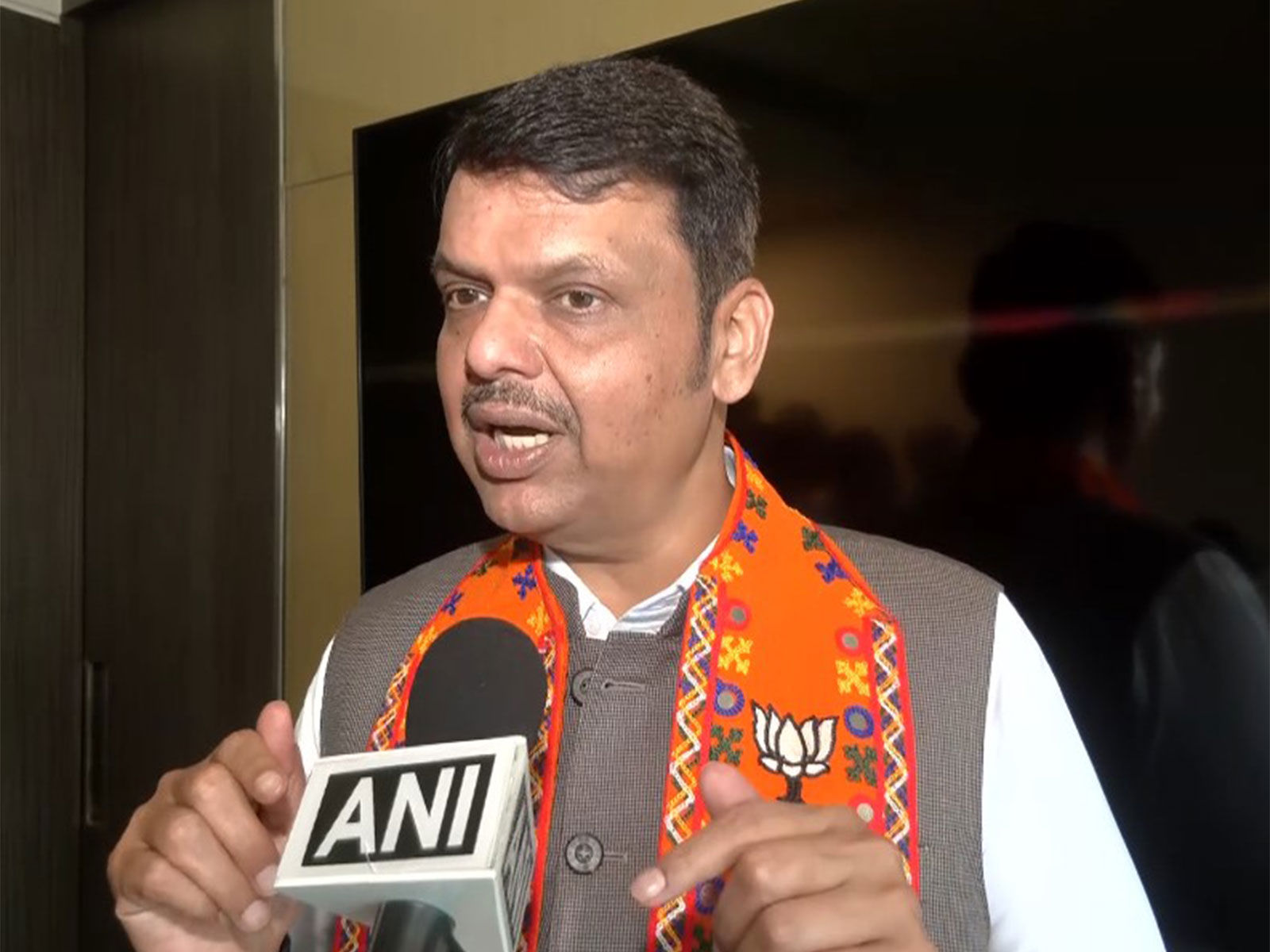 नासिक TCS विवाद में 9 FIR, सीएम फडणवीस बोले– 'हर एंगल से होगी जांच'