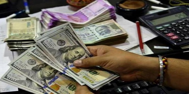 देश का विदेशी मुद्रा भंडार 9.15 करोड़ डॉलर घटा, RBI ने जारी किए आंकड़े