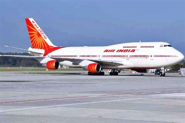 कोरोना का असर: एयर इंडिया ने 200 कर्मचारियों का अनुबंध किया निलंबित