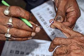 यूपी में दूसरे चरण का मतदान सोमवार को; साथ ही गोवा और उत्तरराखंड में भी डाले जाएंगे वोट, सीएम प्रमोद सावंत और पुष्कर धामी समेत इन दिग्गजों की प्रतिष्ठा दांव पर