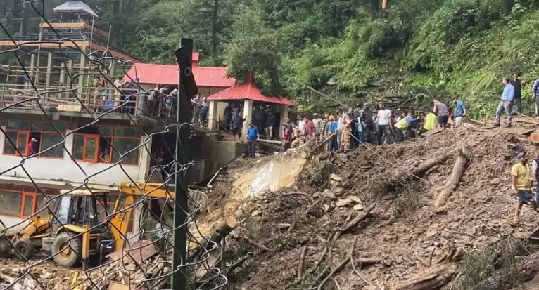 हिमाचल प्रदेश: भूस्खलन और बादल फटने से 50 से अधिक की मौत, शिमला में 12 ने गंवाई जान;  सीएम सुक्खू ने मृतकों की संख्या और तबाही को बताया अभूतपूर्व