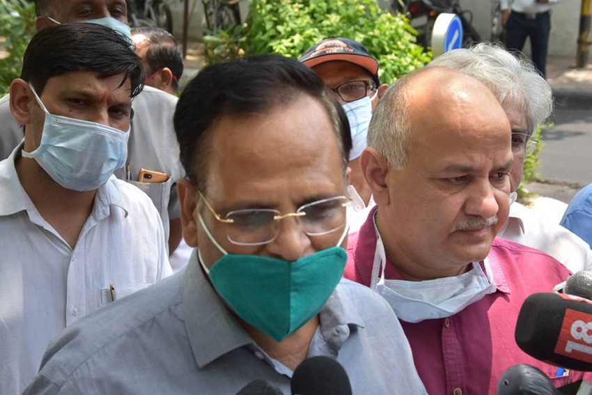 दिल्ली के स्वास्थ्य मंत्री सत्येंद्र जैन की तबीयत बिगड़ी, प्लाज्मा थेरेपी से होगा इलाज
