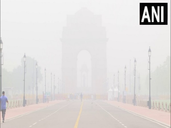 दिल्ली में बढ़ती ठंड के साथ कम हुई विजिबिलिटी, आईएमडी ने जारी किया अलर्ट