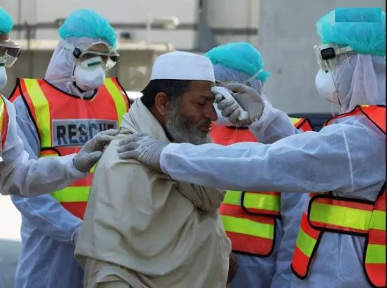 कोरोना वायरस से पाकिस्तान में पहली मौत, सामने आए 195 मामले