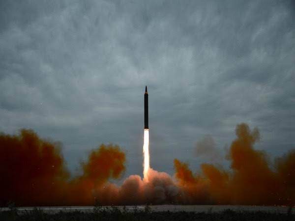 रूस ने फिर से यूक्रेन पर किया हवाई अटैक, दो दिनों में दूसरी बार दागी हाइपरसोनिक मिसाइल