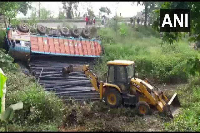 यूपी, महाराष्ट्र के बाद अब बिहार के भागलपुर में सड़क हादसा, ट्रक-बस की टक्कर में 9 मजदूरों की मौत