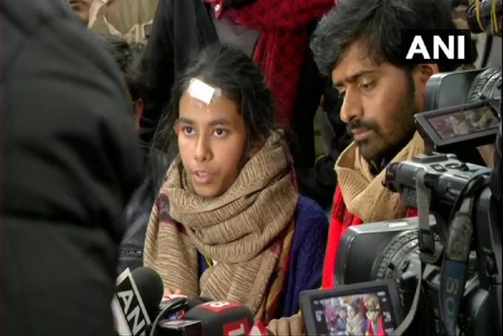 जेएनयू हिंसा मामले में दिल्ली पुलिस ने आइशी घोष समेत तीन से की पूछताछ