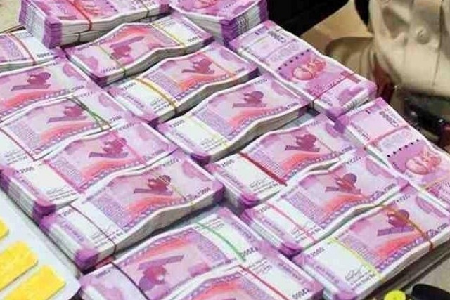 कालाधन: 30 साल में भारतीयों ने विदेश में जमा किए 34 लाख करोड़ रुपये