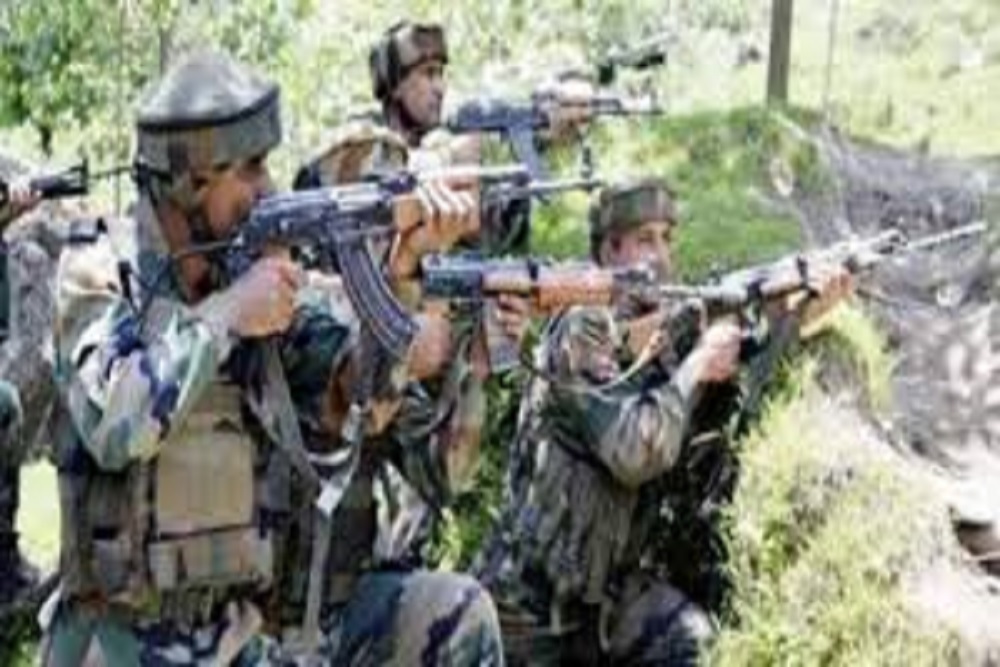 जम्मू-कश्मीर के बारामूला में मुठभेड़, सुरक्षा बलों ने किए तीन आतंकी ढेर