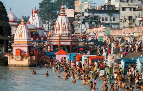 हरिद्वार कुंभः इस बार केवल गंगा स्नान ही कर सकेंगे भक्त, हरिद्वार में रुकने की नहीं अनुमति