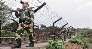 भारत की सीमा से सटे इलाकों में बांग्लादेश ने बंद किया मोबाइल नेटवर्क, दिया सुरक्षा कारणों का हवाला