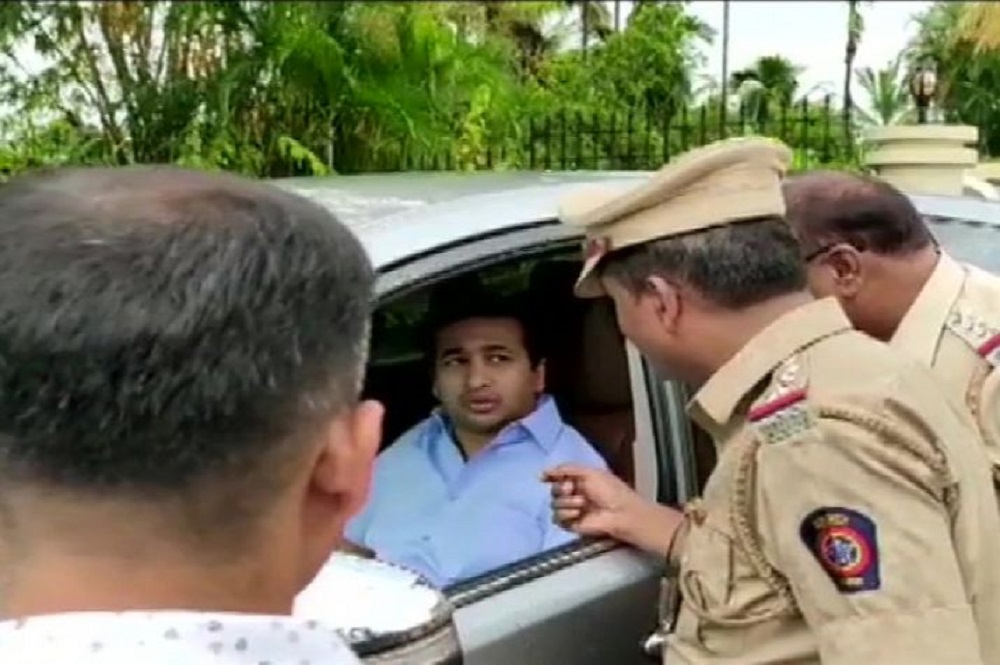 इंजीनियर पर कीचड़ फेंकने के मामले में नितेश राणे को पुलिस ने किया गिरफ्तार