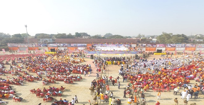 अयोध्या में शांतिपूर्वक संपन्न हुई धर्मसभा, अब दिल्ली में 10 लाख लोगों को जुटाने का दावा