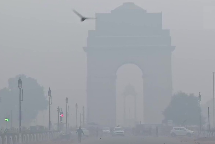 दिल्ली-एनसीआर में फिर बढ़ा वायु प्रदूषण, कई इलाकों में वायु गुणवत्ता 400 के पार