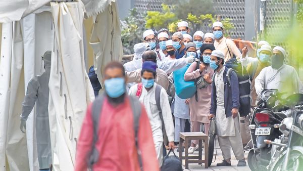 निजामुद्दीन मामले में मरकज के मौलाना और तबलीगी जमात के लोगों के खिलाफ एफआईआर दर्ज