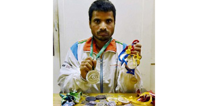 मजदूर बन गया स्पेशल ओलिंपिक में स्वर्ण पदक विजेता हामिद
