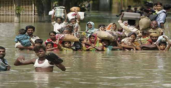बिहारः बाढ़ में अभी तक 26 लोगों की मौत, लाखों प्रभावित