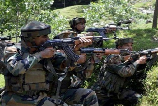 जम्मू-कश्मीर: बड़गाम जिले में सुरक्षाबलों के साथ मुठभेड़ में दो आतंकी ढेर