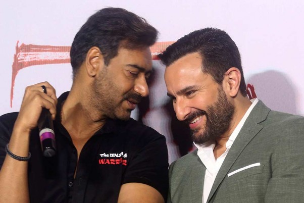 मुंबई में अपनी आगामी फिल्म तानाजी के ट्रेलर लॉन्च के दौरान बॉलीवुड अभिनेता अजय देवगन और सैफ अली खान