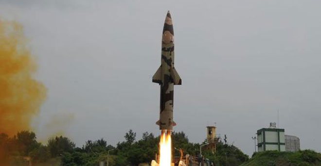 भारत ने पृथ्वी-दो मिसाइल का सफल प्रक्षेपण किया