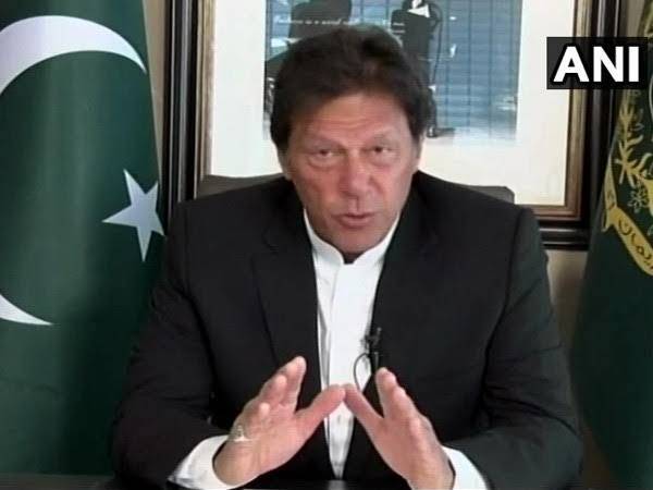पाकिस्तान के पूर्व पीएम इमरान खान की बढ़ी मुश्किलें, प्रतिबंधित फंडिंग मामले में हो सकते हैं गिरफ्तार