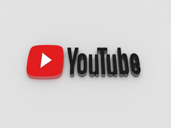 सरकार ने यूट्यूब से फर्जी खबरें फैला रहे तीन चैनलों पर रोक लगाने को कहा