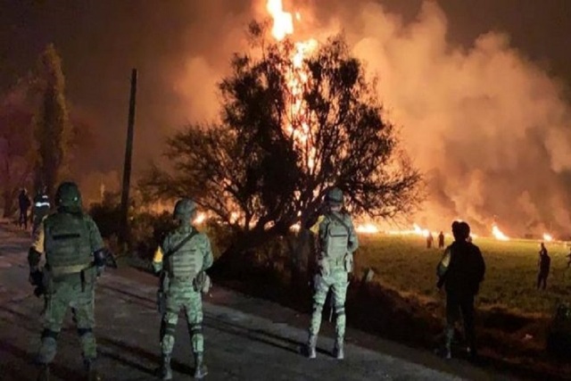 मेक्सिको में ईंधन पाइपलाइन में आग लगने से 21 लोगों की मौत, 71 घायल