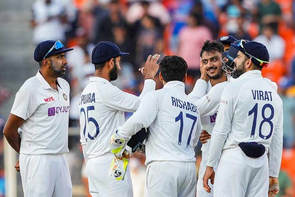 भारत इंग्लैंड टेस्ट: दुनिया के सबसे बड़े स्टेडियम में बने कई रिकॉर्ड, यहां जानें अहम बातें
