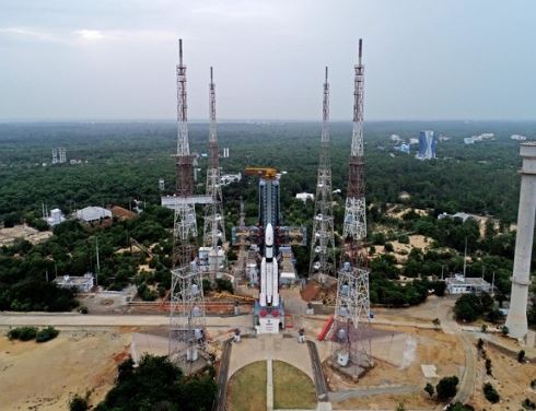 भारत ने अंतरिक्ष में फिर लहराया परचम, श्रीहरिकोटा से चंद्रयान-3 की सफल लॉन्चिंग