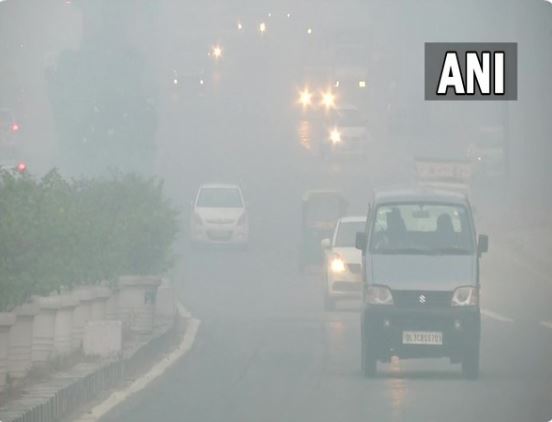राजधानी दिल्ली में हवा हुई और जहरीली, वायु गुणवत्ता ‘गंभीर’ श्रेणी में दर्ज