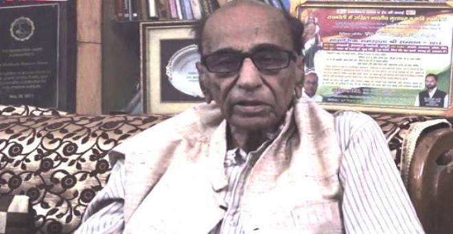उर्दू के मशहूर शायर मलिकजादा मंजूर अहमद का निधन