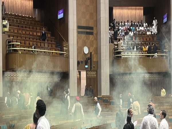 संसद की सुरक्षा में चूक: पुलिस ने पांचवां आरोपी पकड़ा, कुछ दिन पहले रची गई थी साज़िश