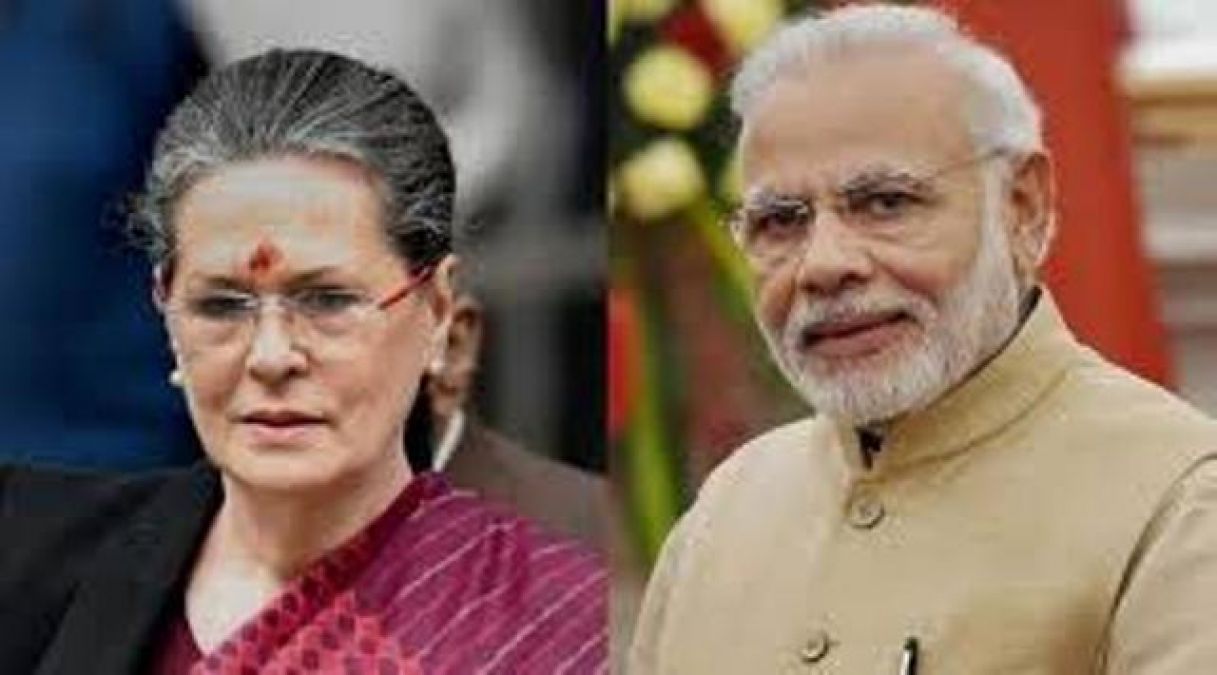 कोरोना संकट: सोनिया ने मोदी को दिए पांच सुझाव, कहा- सरकारी खर्च में की जाए 30 फीसदी की कटौती